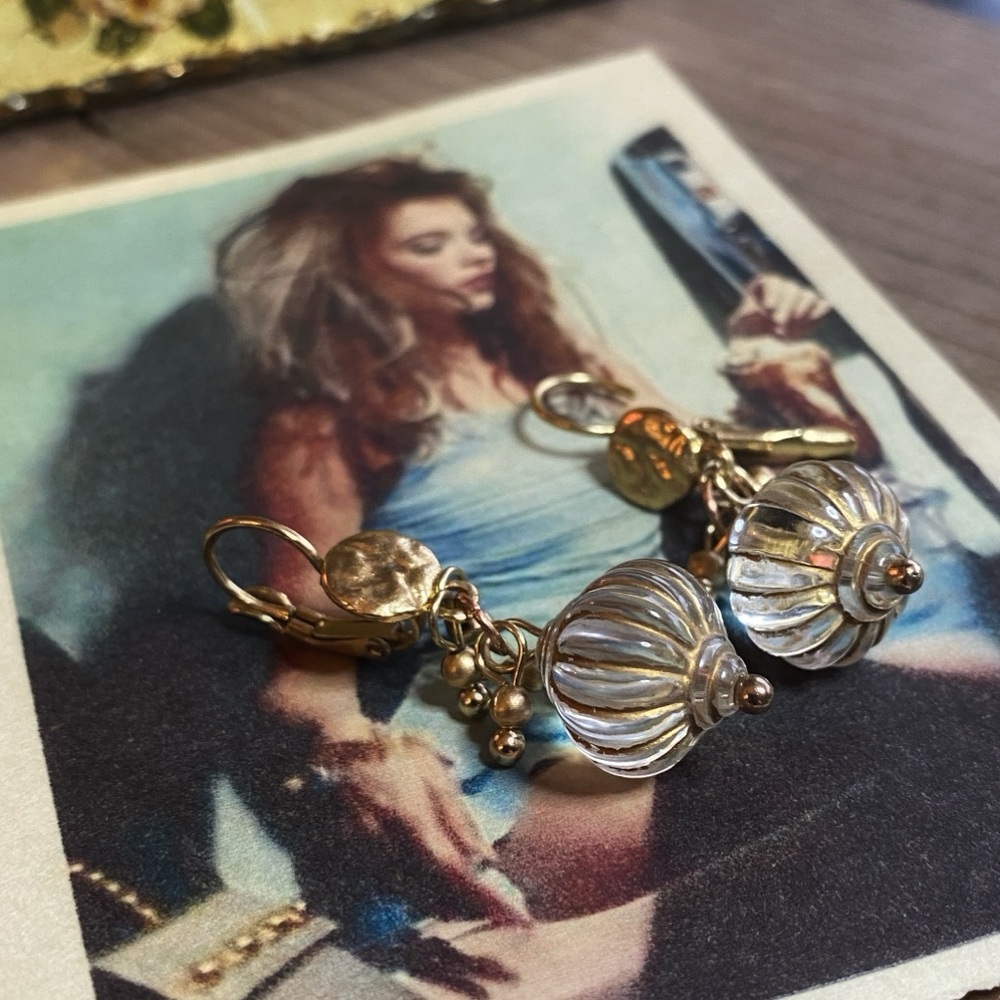 Vintage Gold Chandelier Earrings EUC